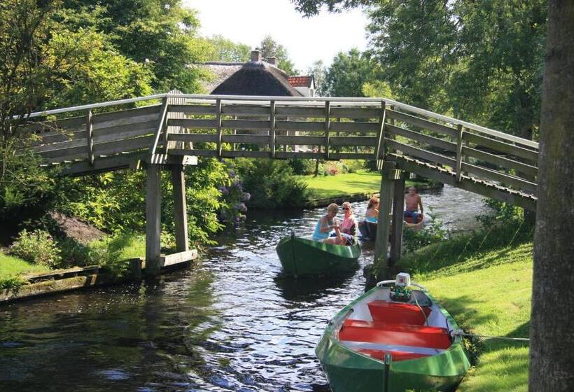 ガーデンビュースタンダードルーム, De Harmonie