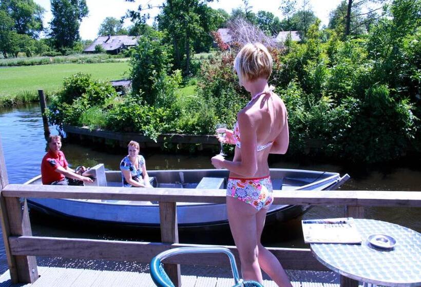 テラス付きスタンダードルーム, De Harmonie