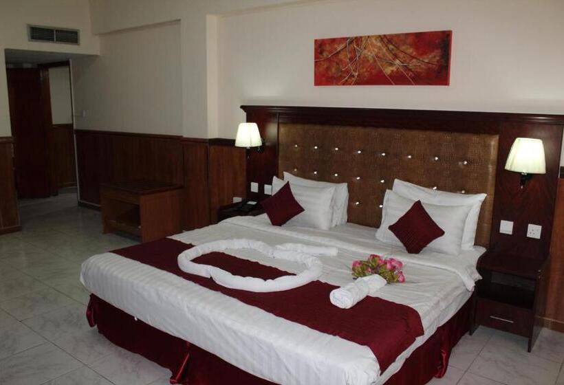 Люкс, Grand Nova