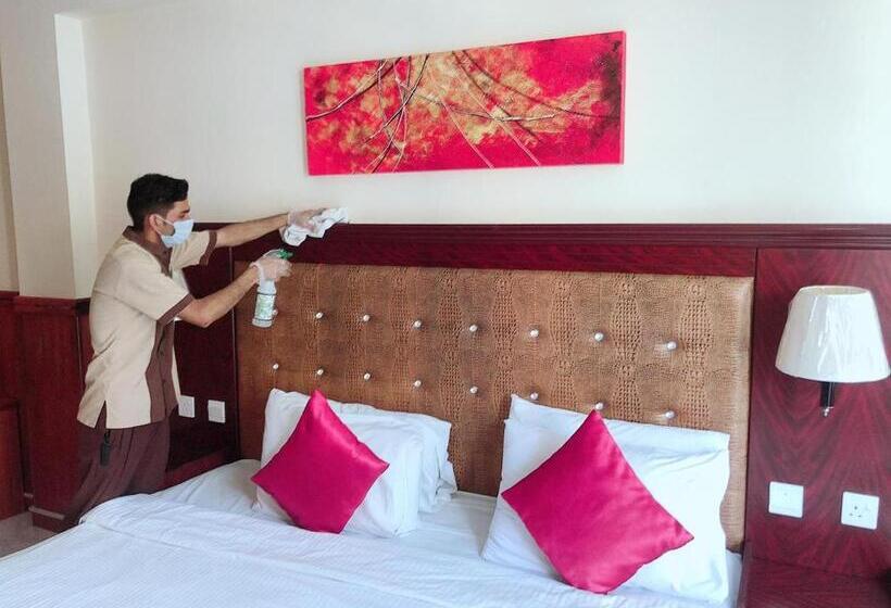 Люкс, Grand Nova