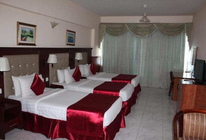 Номер Стандарт Трехместный, Grand Nova