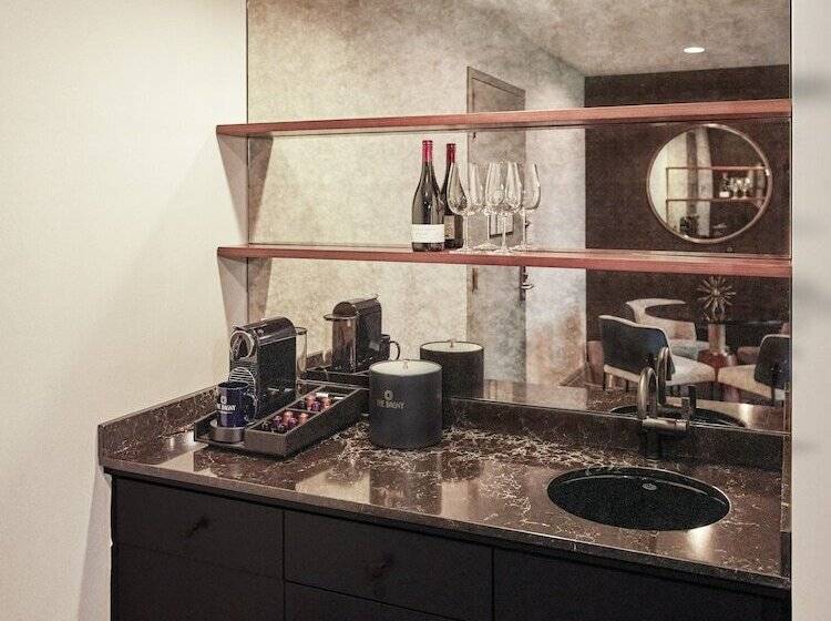 套房, The Dagny Boston