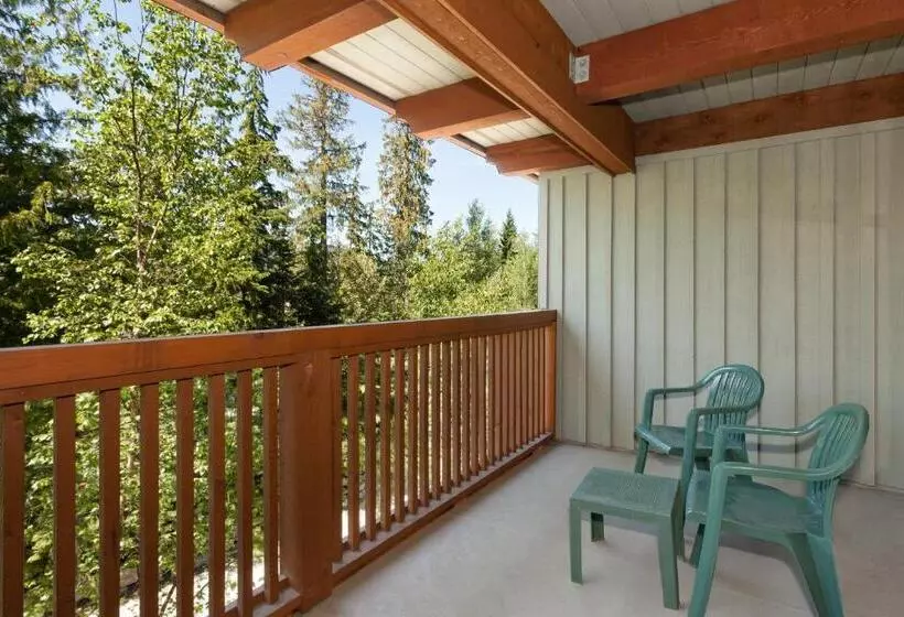 سوییت, Horstman House By Whistler Premier