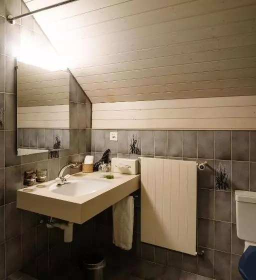 Standard Yhden Hengen Huone, Landgasthof Bären