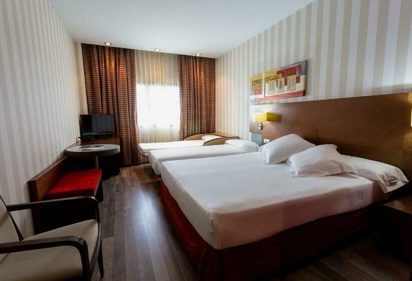 اتاق استاندارد چهار تخته, Las Artes