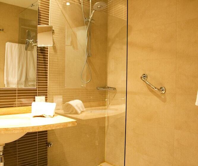 اتاق استاندارد, Las Artes