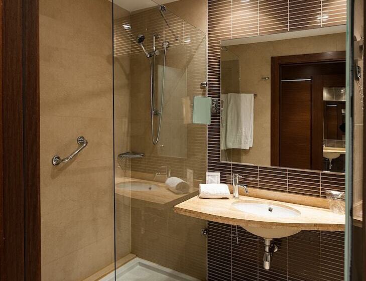 اتاق استاندارد, Las Artes