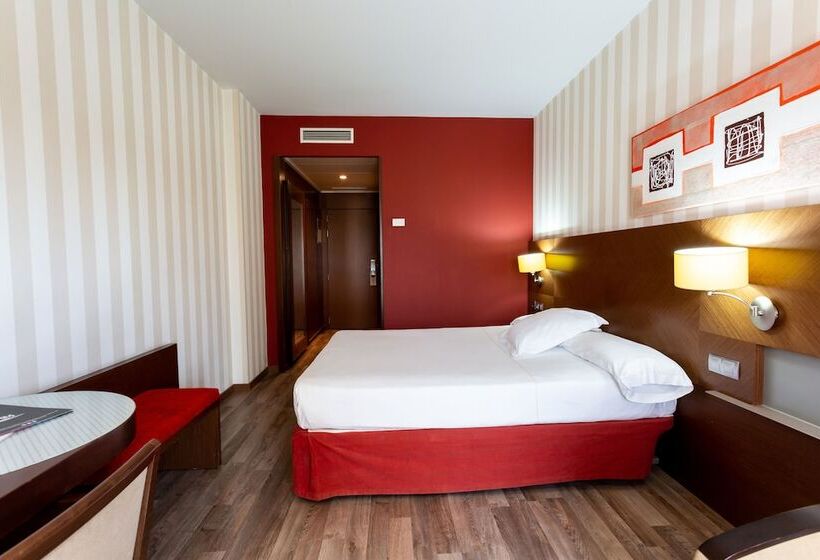 اتاق استاندارد, Las Artes