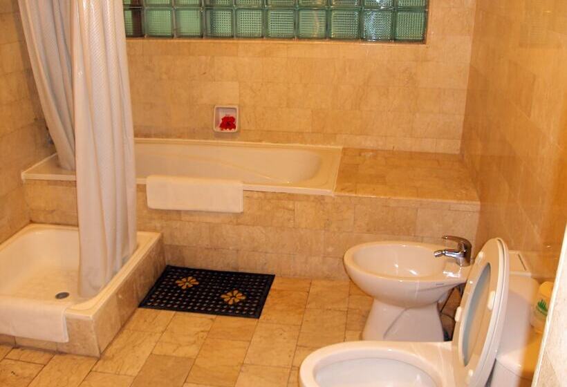 חדר דלוקס, Melasti Beach Resort & Spa Legian