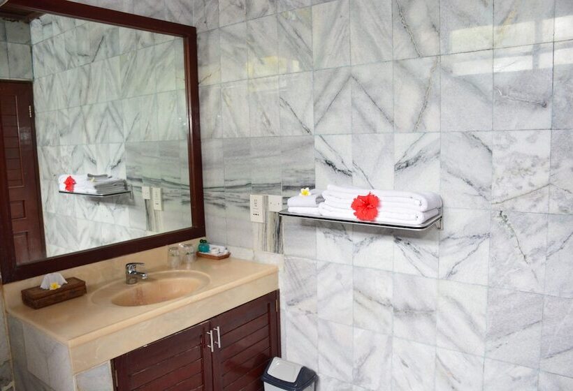 סוויטה, Melasti Beach Resort & Spa Legian