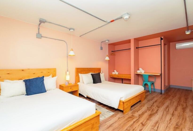 标准间, Socialtel Medellin Formerly Selina Medellin