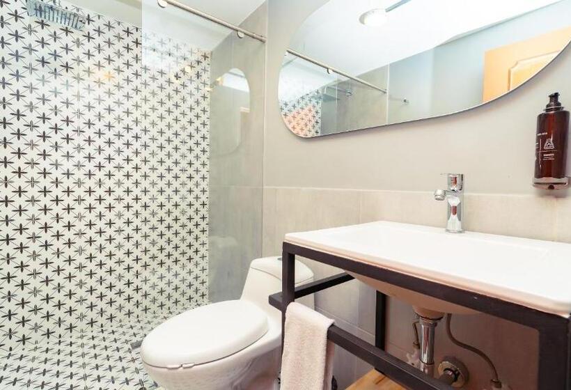 标准间, Socialtel Medellin Formerly Selina Medellin