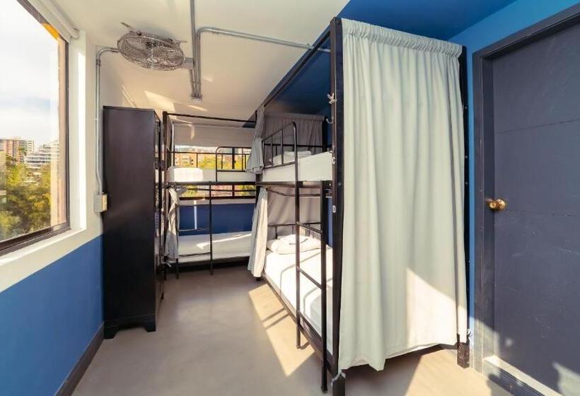 共用房间的床, Socialtel Medellin Formerly Selina Medellin