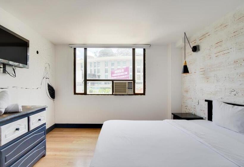 带2个卧室的公寓, Socialtel Medellin Formerly Selina Medellin