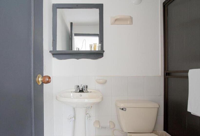 带2个卧室的公寓, Socialtel Medellin Formerly Selina Medellin