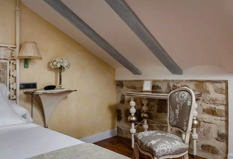 スタンダードルーム, Yit La Casona Del Arco