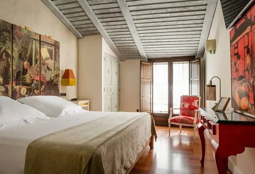 スタンダードルーム, Yit La Casona Del Arco