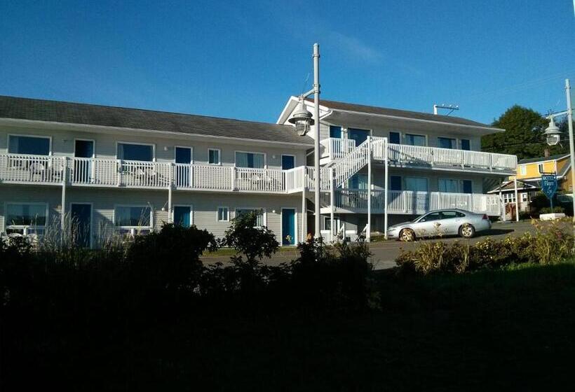 Номер Стандарт Вид на Море, Motel Fleur De Lys