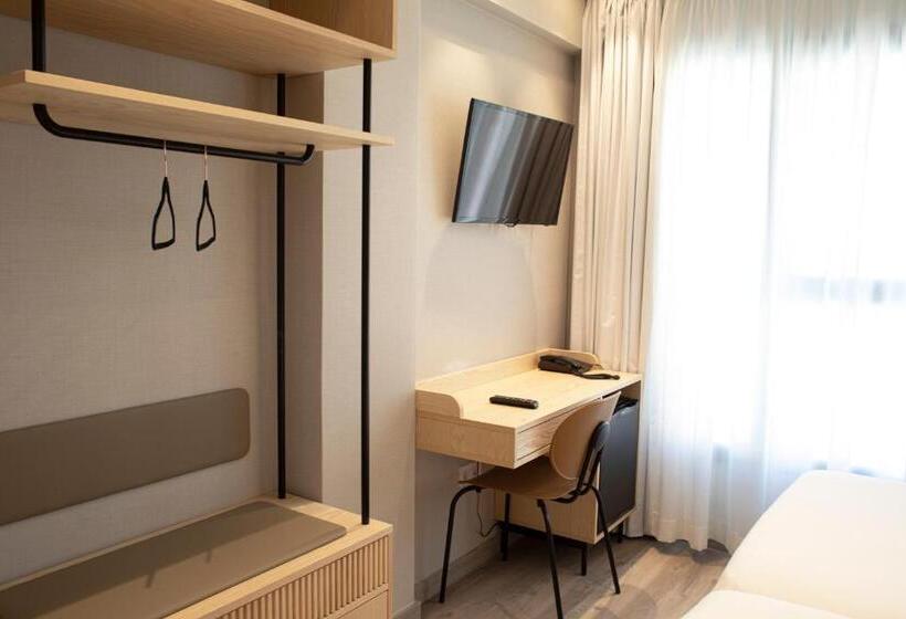 스탠다드 룸, Dos Rios Origen