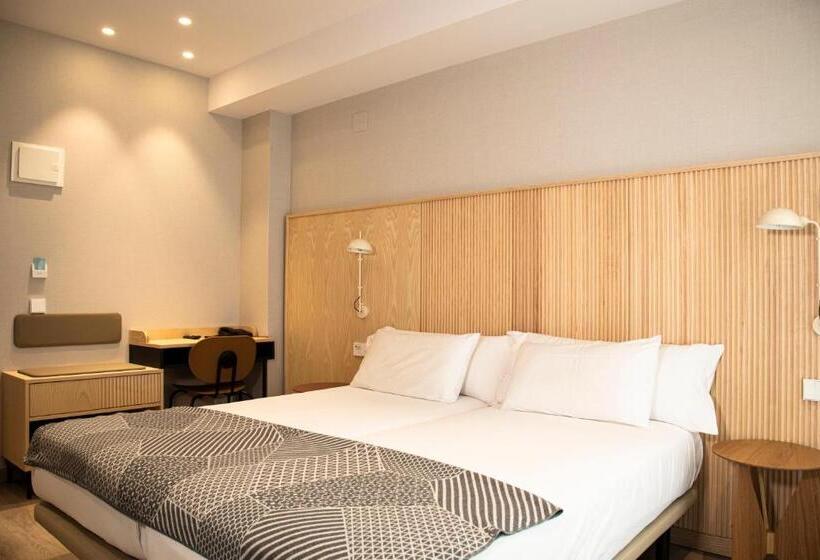 스탠다드 룸, Dos Rios Origen