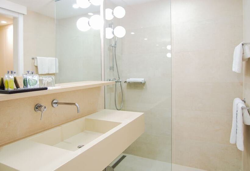 バルコニー付きスタンダードステューディオ, Amfora Hvar Grand Beach Resort