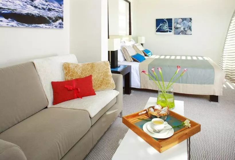 バルコニー付きスタンダードステューディオ, Amfora Hvar Grand Beach Resort