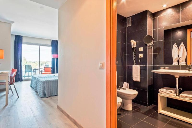 スタンダードルーム, Balneario Playa De Comarruga