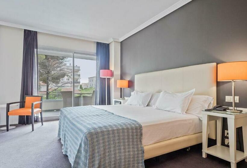 キングサイズベッドのスーペリアルーム, Balneario Playa De Comarruga