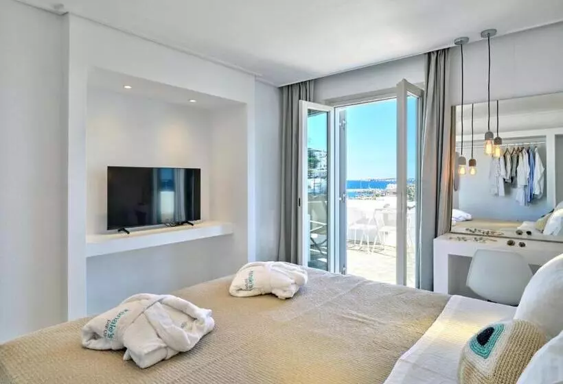 سوییت جونیور با چشم‌انداز دریا, Kanale S Rooms & Suites