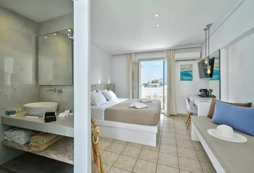اتاق لوکس با بالکن, Kanale S Rooms & Suites