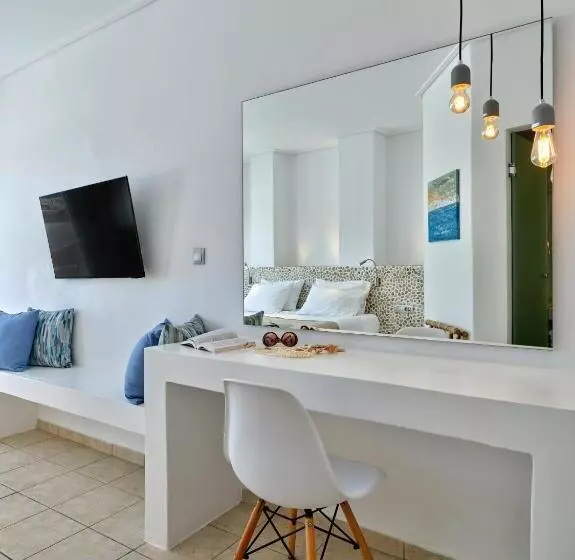 اتاق سوپریور با چشم‌انداز جانبی دریا, Kanale S Rooms & Suites