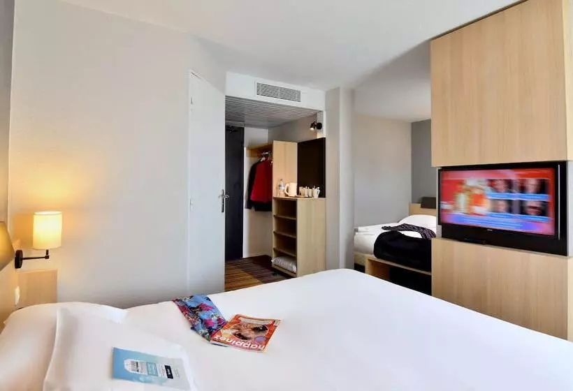 スタンダードルーム, Kyriad Tours Sud  Chambraylestours
