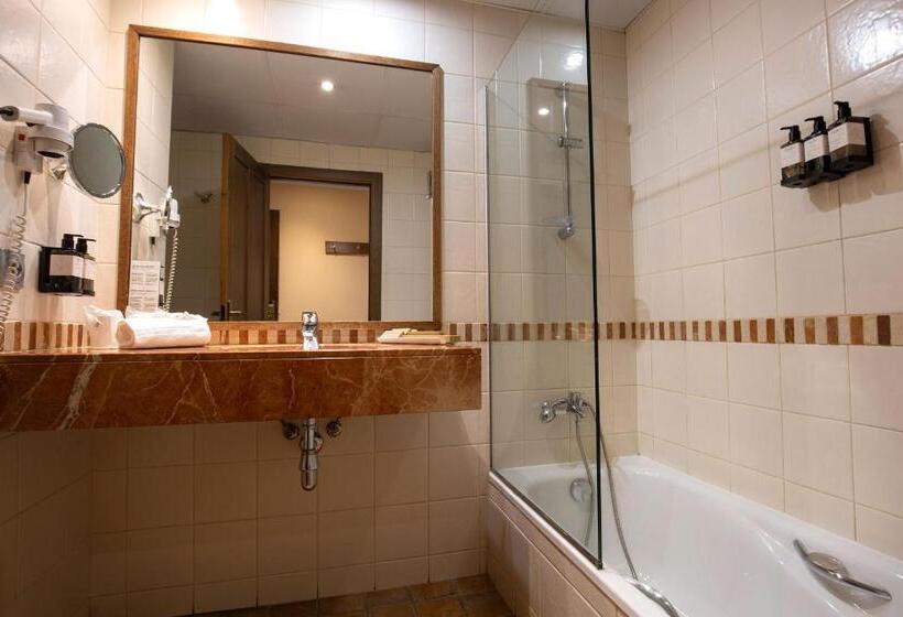 标准单人间, Màgic Ski by Nexta