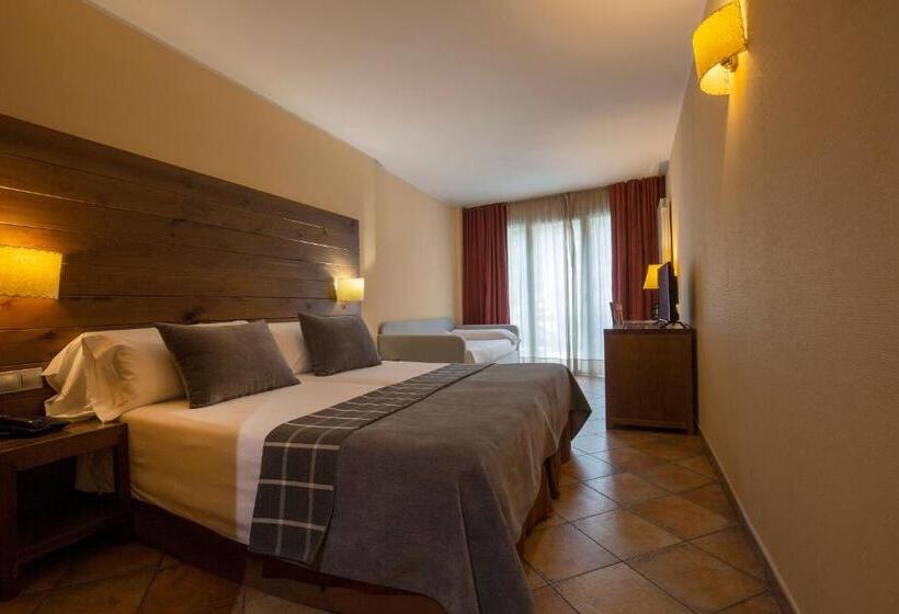 标准三人间, Màgic Ski by Nexta