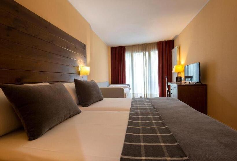 标准三人间, Màgic Ski by Nexta