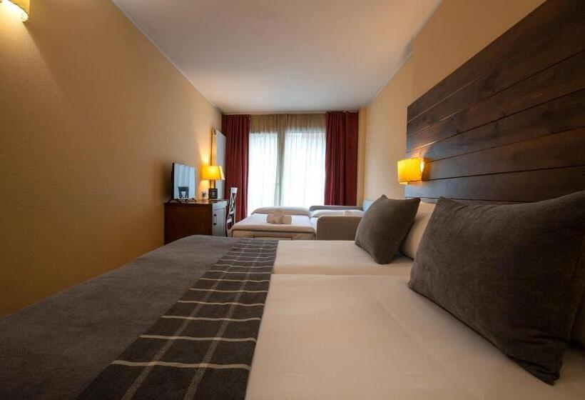 四人标准间, Màgic Ski by Nexta