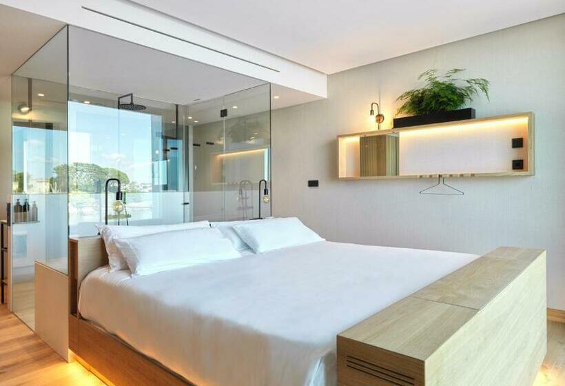 Suite Deluxe, Noa Boutique