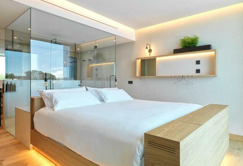 Suite Deluxe, Noa Boutique