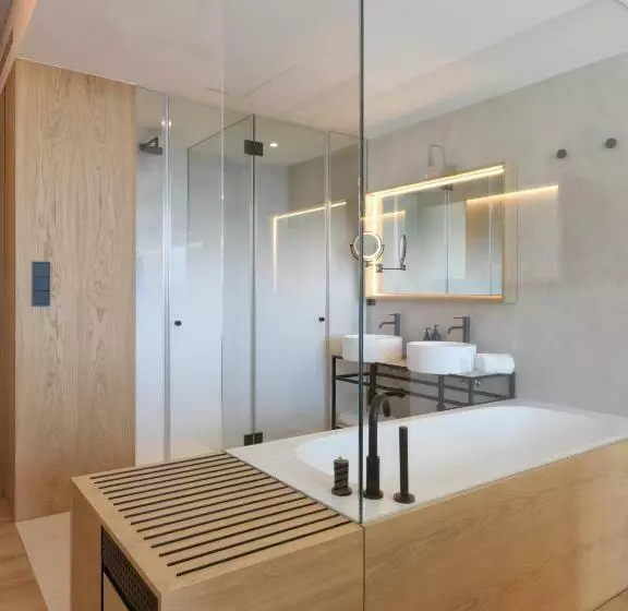 اتاق سوپریور, Noa Boutique