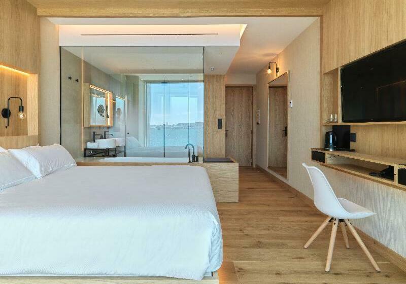 标准间, Noa Boutique