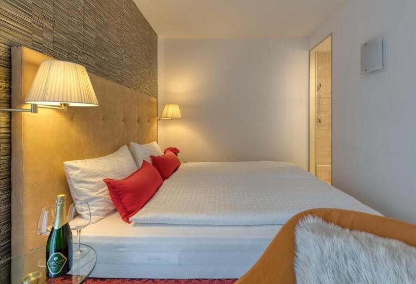 اتاق استاندارد, Sporting Trento