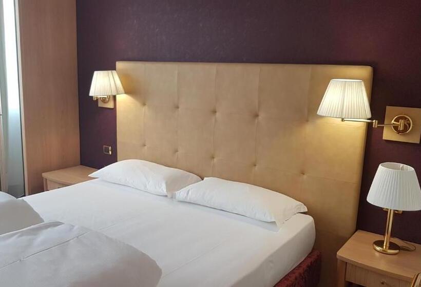 اتاق استاندارد برای معلولان, Sporting Trento