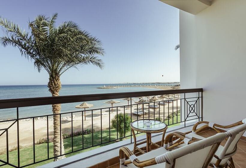 سوییت جونیور, Sunrise Alma Bay Resort