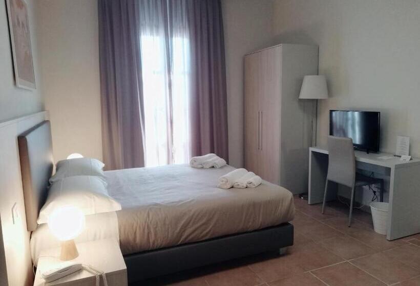 スタンダードトリプルルーム, Villa Nadar