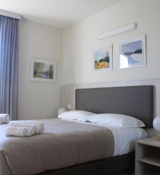 スタンダードルーム, Villa Nadar