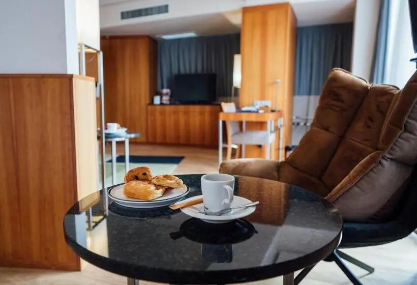 Suite with Terrace, PeakTure Hotel Bucharest