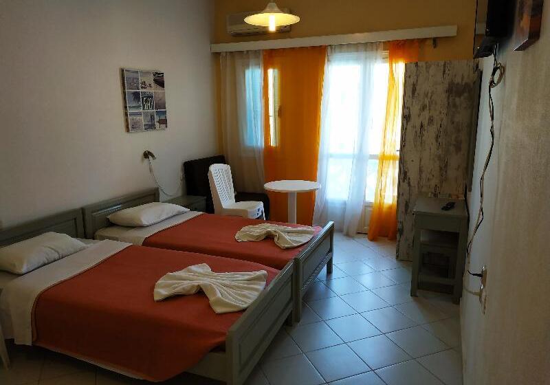 스탠다드 스튜디오, Renia