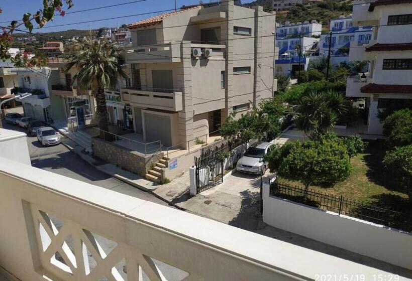 침실 1개 아파트, Renia