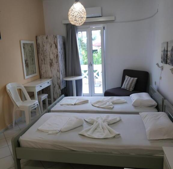 스탠다드 스튜디오, Renia