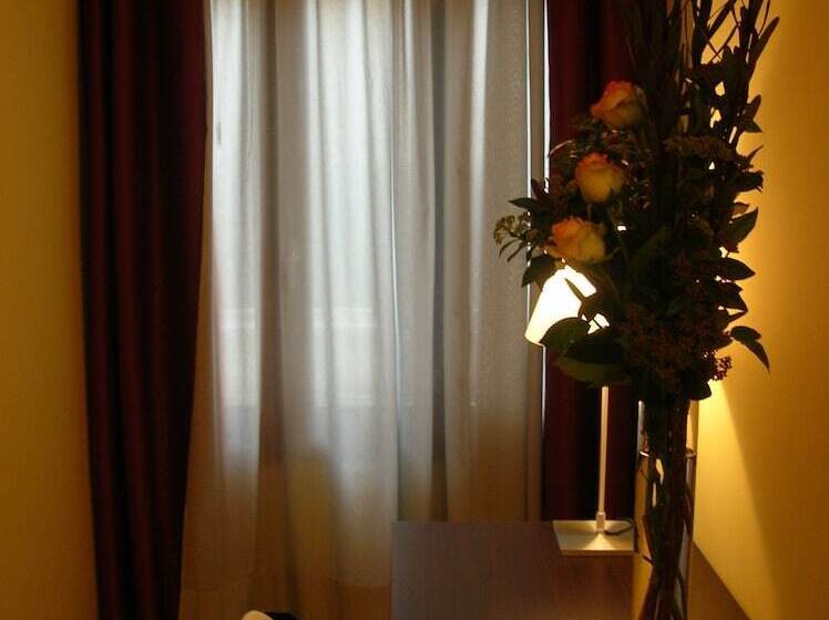 اتاق استاندارد یک نفره, Albergo Verdi